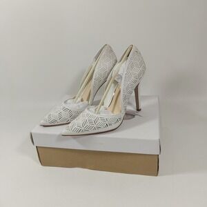 Jessica Simpson Charie Pumps‎ 6.5M Laser Cut White Heels